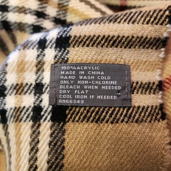 Classic Beige Tan Black Red & White Checker Nova Pattern Scarf & Or Shawl Preppy - Picture 7 of 7